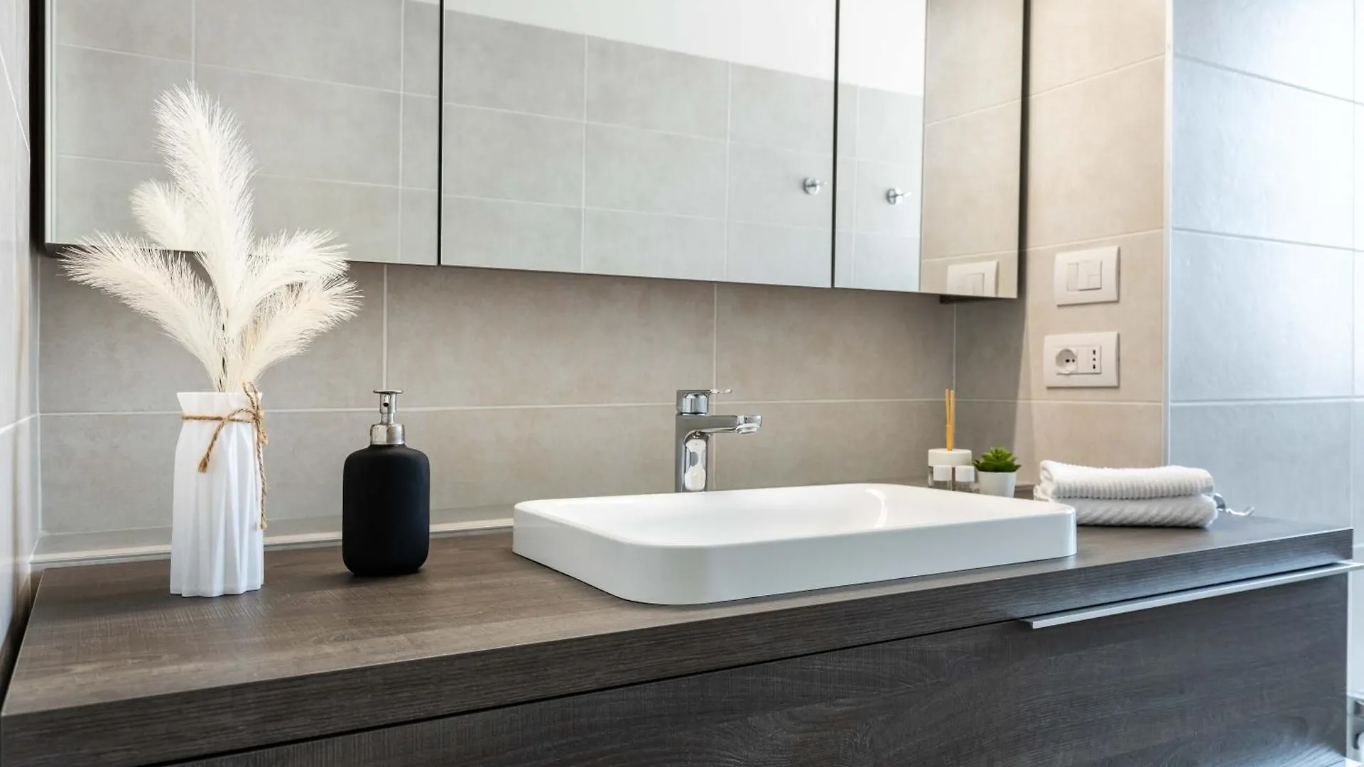Luxury Apartment In Quadrilatero Della Moda - Brera Moscova Duomo Milano